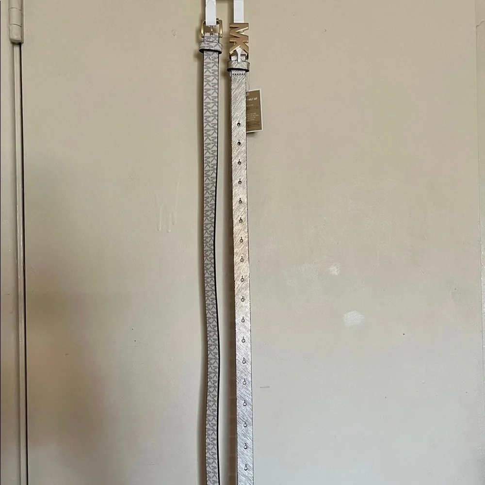 Michael Kors belt , 2 for 1 belt set - Picture 4 of 6